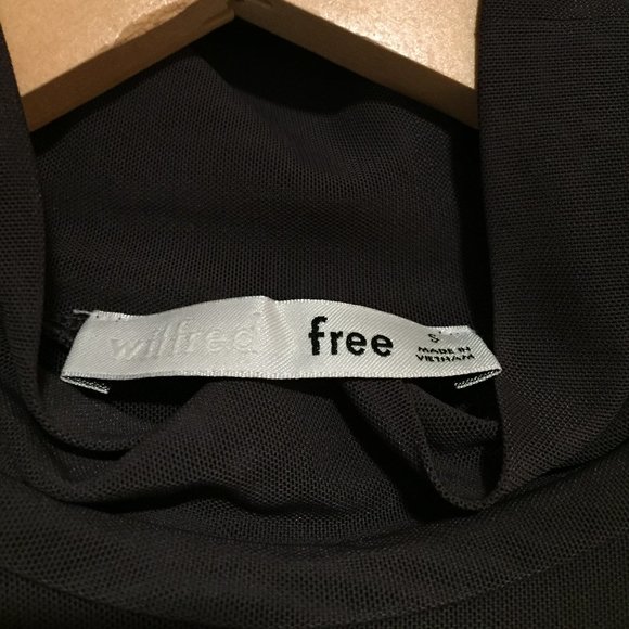 Wilfred Free Aritzia mesh mockneck - Picture 2 of 4